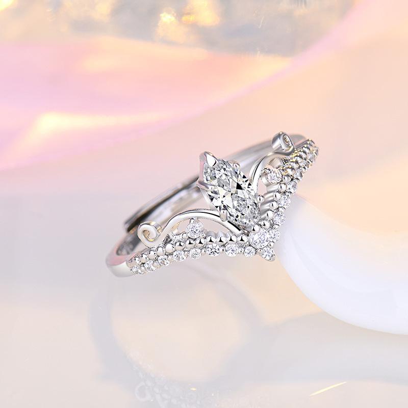 Imitation Crown Ring（adjustable size）